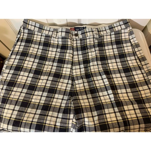 CHAPS Men's Sz 38‎ Casual Shorts MultiColor Plaid - Picture 4 of 8